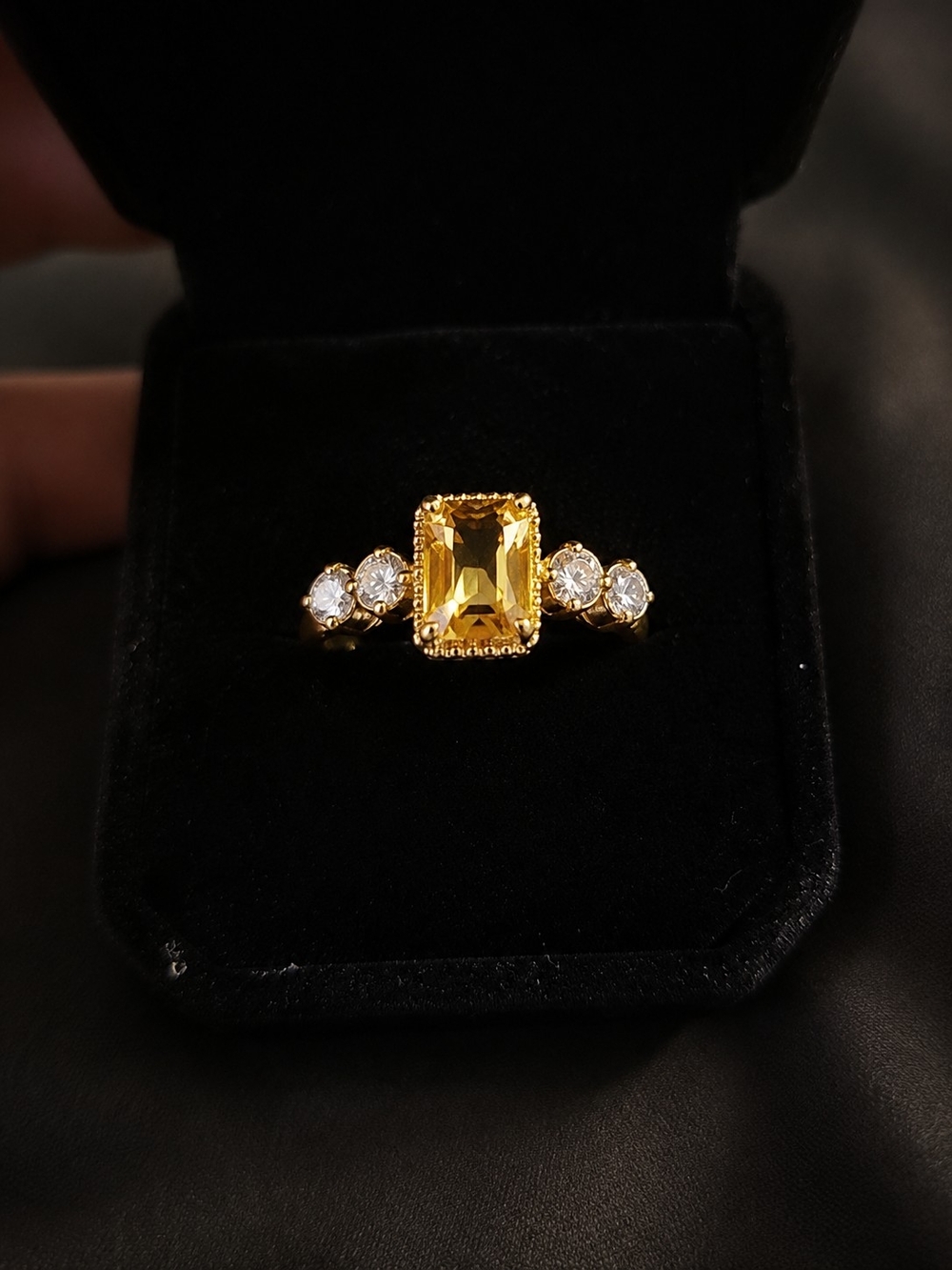 Gold-Tone Yellow Gemstone Ring with Side Stones Cubic Zirconia Size 8!